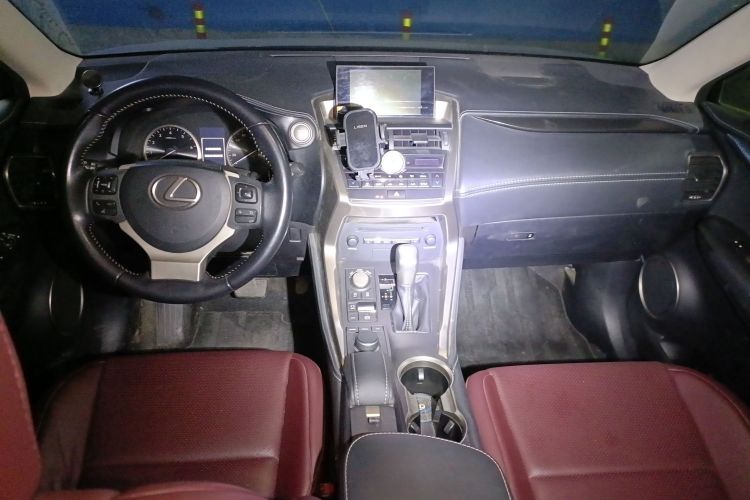 雷克萨斯NX 2015款 200 前驱 锋行版中控内饰12