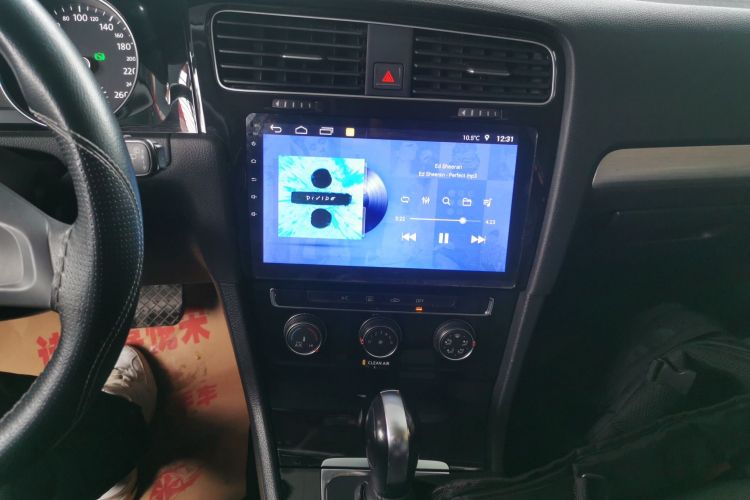 大众 高尔夫 2018款 1.6L 自动时尚型中控内饰16