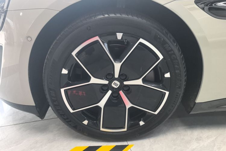 小米汽车 小米SU7 2024款 后驱长续航智驾版车身外观6007