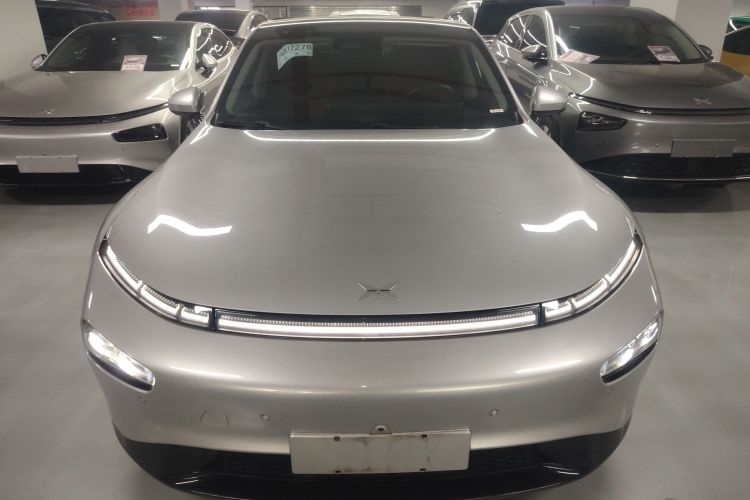 小鹏P7 2020款 670E车身外观6001