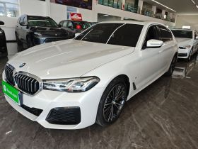 宝马5系 2022款 改款 530Li xDrive M运动套装