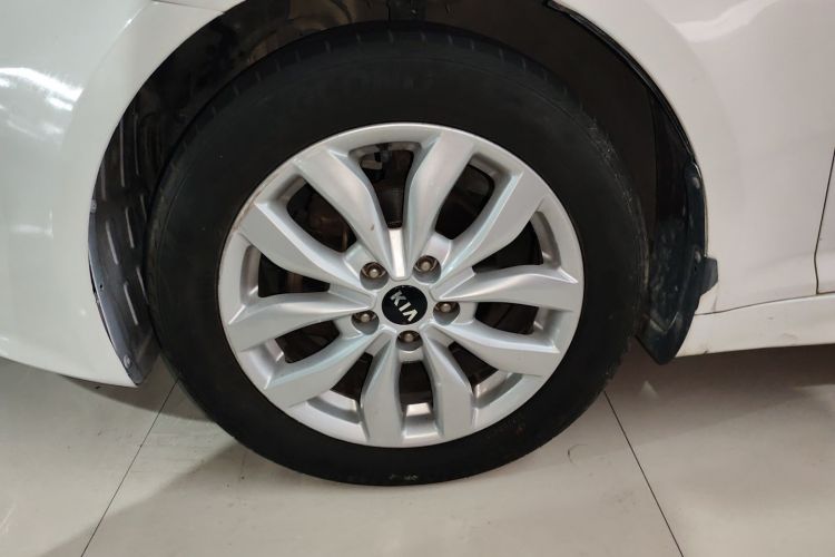 起亚K5 2015款 2.0L 自动GLS车身外观6007