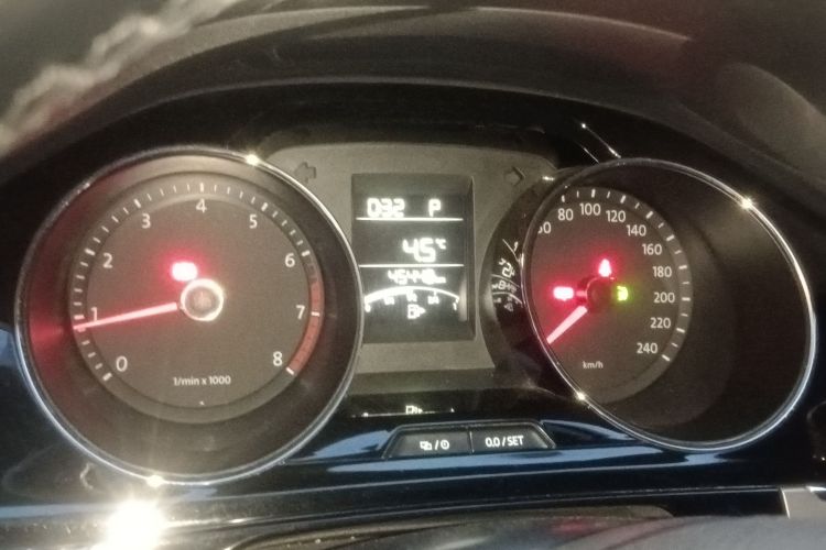 大众 宝来 2015款 质惠版 1.6L 自动舒适型中控内饰14