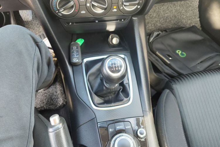 马自达3 昂克赛拉 2016款 三厢 1.5L 手动舒适型局部细节18