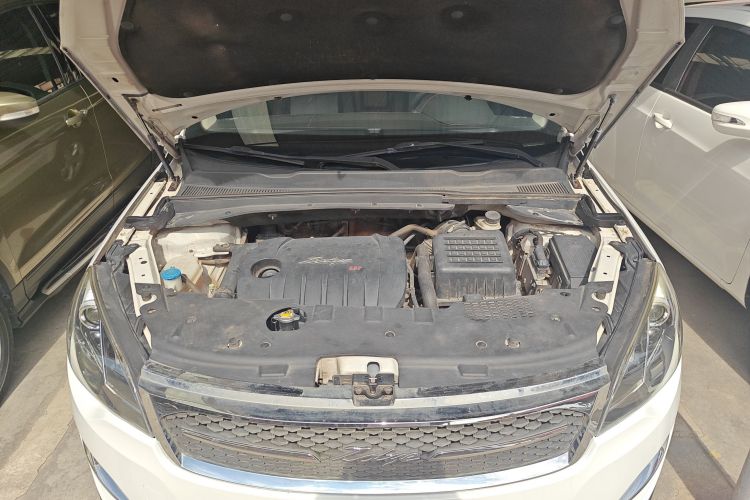 众泰 大迈X5 2015款 1.5T CVT知县型 国IV局部细节24