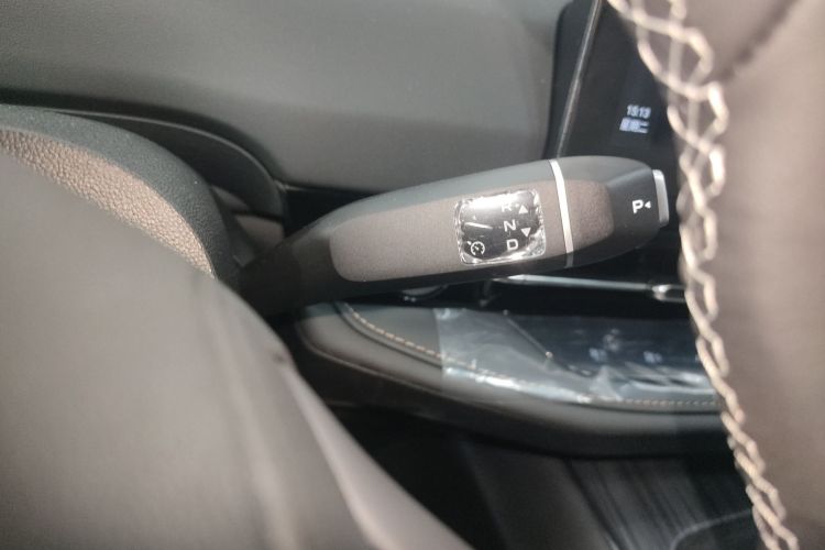 长安CS55PLUS PHEV 2025款 智慧新蓝鲸 125km 战舰版中控内饰18