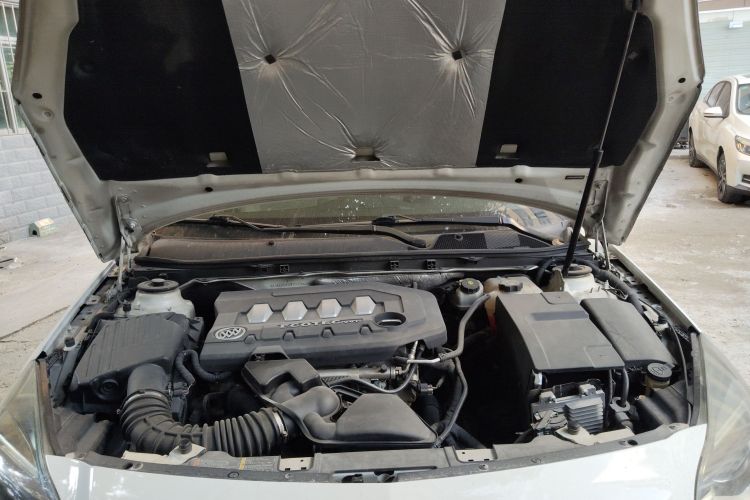 别克 君威 2015款 2.0L 领先时尚型局部细节24