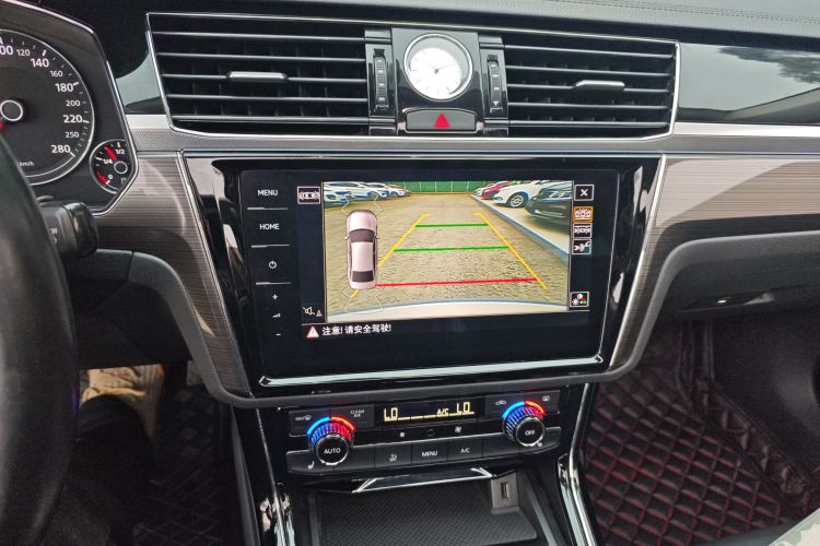 大众 辉昂 2018款 改款 380TSI 两驱商务版局部细节16