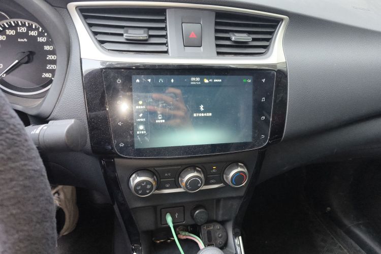 日产 轩逸 2024款 经典 1.6XL CVT豪华版中控内饰16