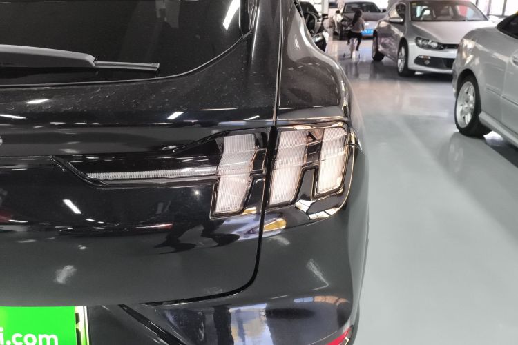 福特电马 2021款 无疆后驱豪华版(长续航)车身外观9