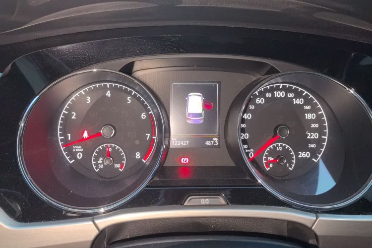 大众 2016款 途安L 330TSI DSG豪华版中控内饰14