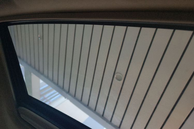 丰田 凯美瑞 2013款 2.5G 舒适版局部细节22