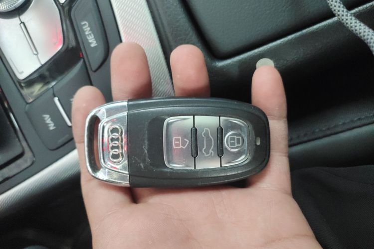 奥迪A6(进口) 2017款 Avant 40 TFSI 运动型中控内饰11