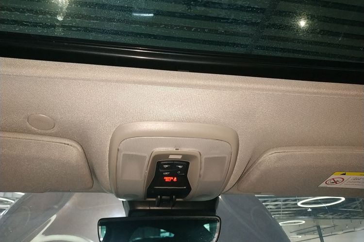 沃尔沃S60 2018款 S60L T3 智进进取版中控内饰22