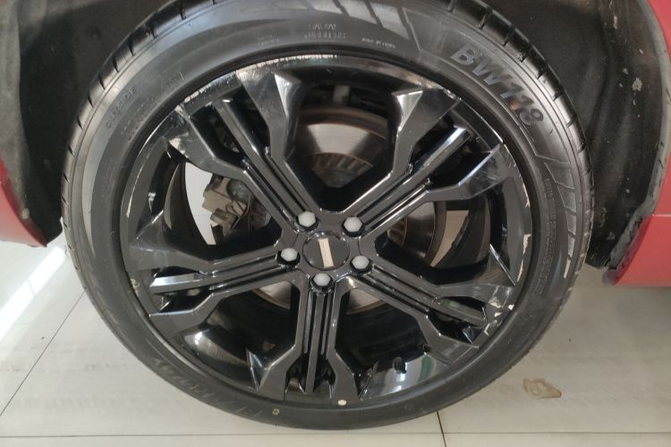 魏牌 VV7 2017款 2.0T 旗舰型车身外观6008