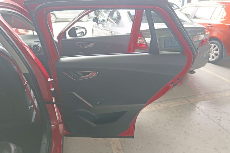 奥迪Q2L 2018款 35 TFSI 时尚动感型 国V中控内饰45