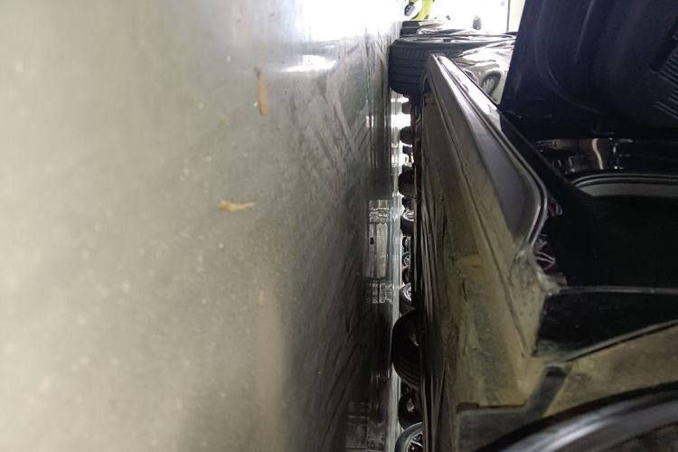 领克03 2022款 1.5TD DCT劲Plus机舱底盘30