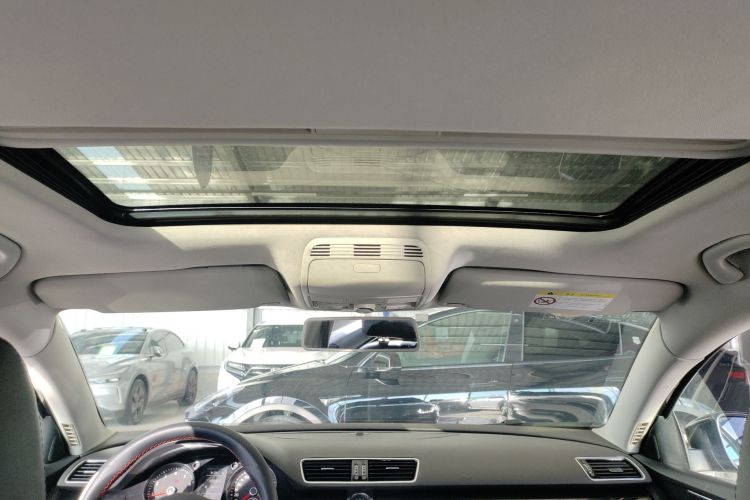 大众 迈腾 2015款 1.8TSI 豪华型局部细节22