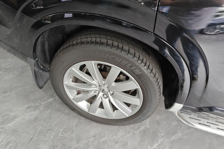 沃尔沃XC90 2017款 T6 智逸版 7座车身外观6008