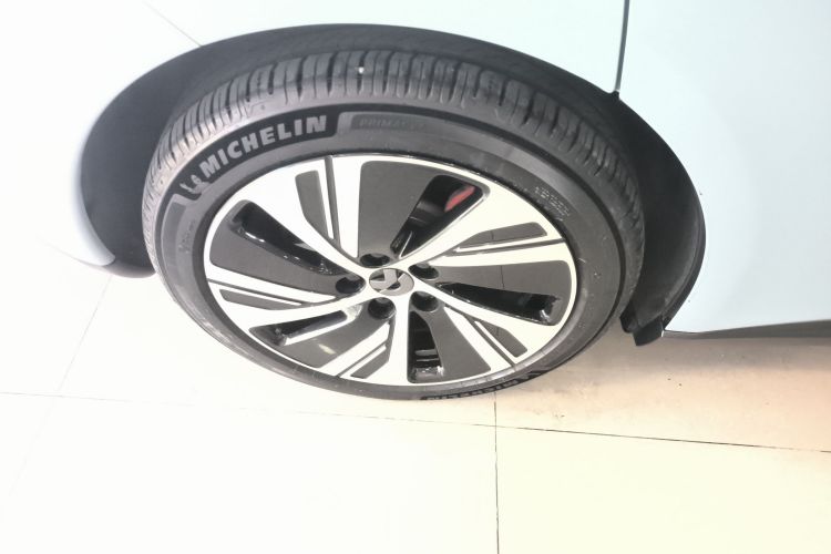 蔚来ET5 2022款 75kWh车身外观6008