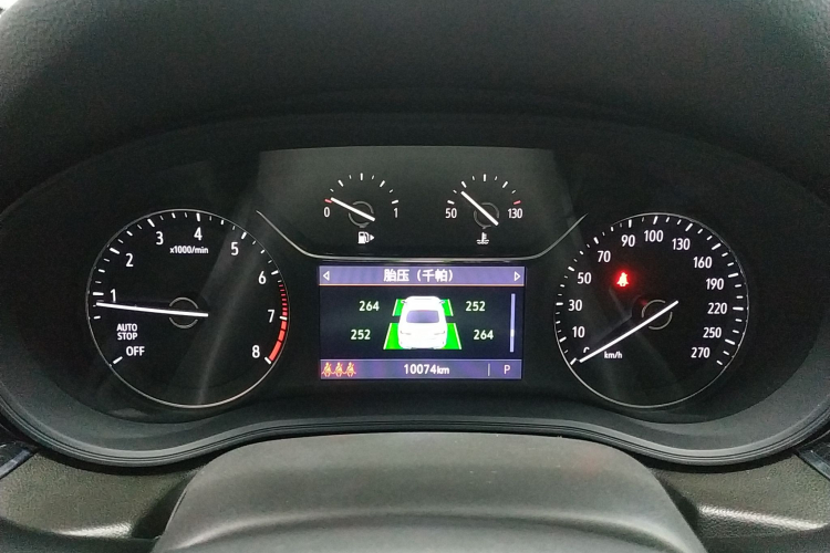 别克 君威 2020款 552T 精英型局部细节14