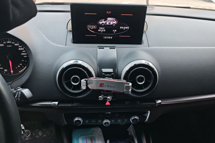 奥迪A3(进口) 2014款 Sportback 40 TFSI S line 舒适型中控内饰16