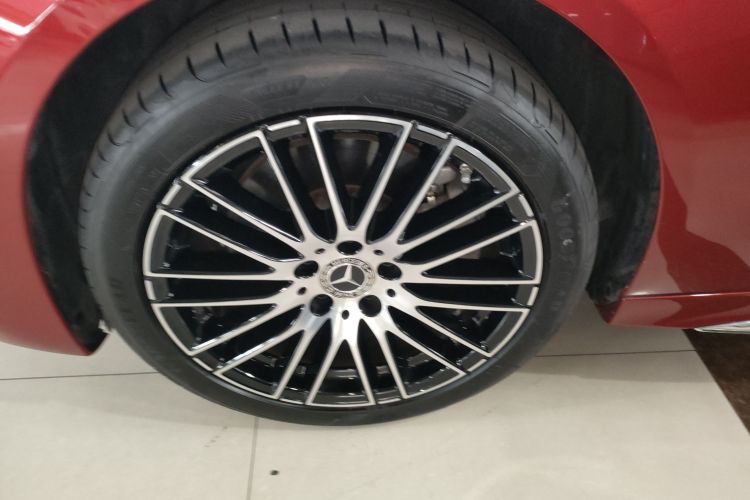 奔驰C级 2022款 改款 C 260 L 运动版车身外观6002