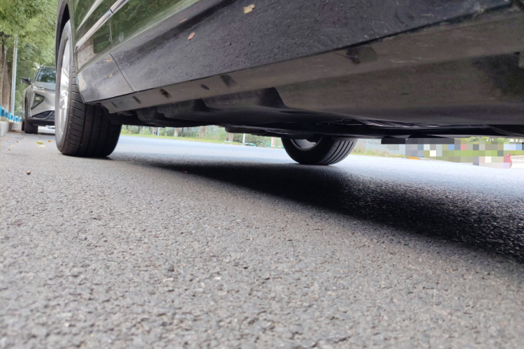 大众 途锐 2022款 2.0TSI 锐尚版局部细节9001