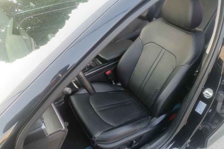 起亚K5 2021款 270T CVVD 焕新版中控内饰19