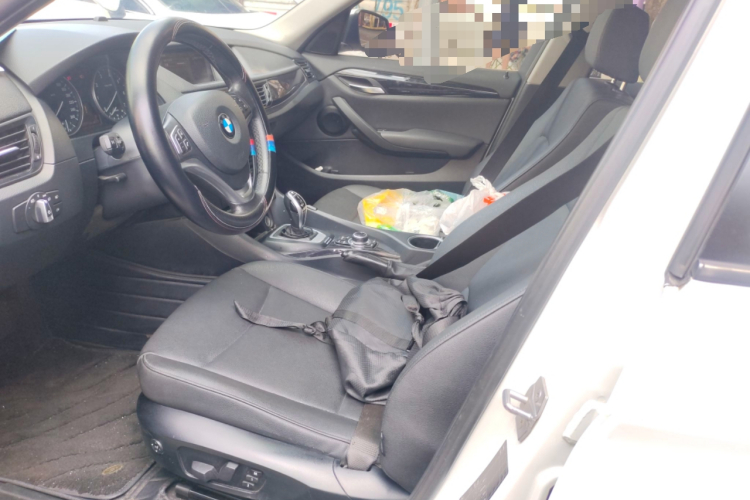 宝马X1 2015款 sDrive18i 领先晋级版局部细节19