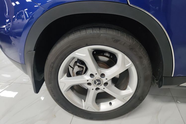 奔驰GLA 2018款 GLA 200 动感型车身外观6008