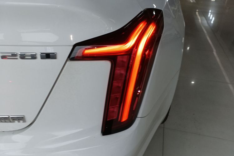 凯迪拉克CT5 2022款 28T 豪华型（标准版）车身外观6006