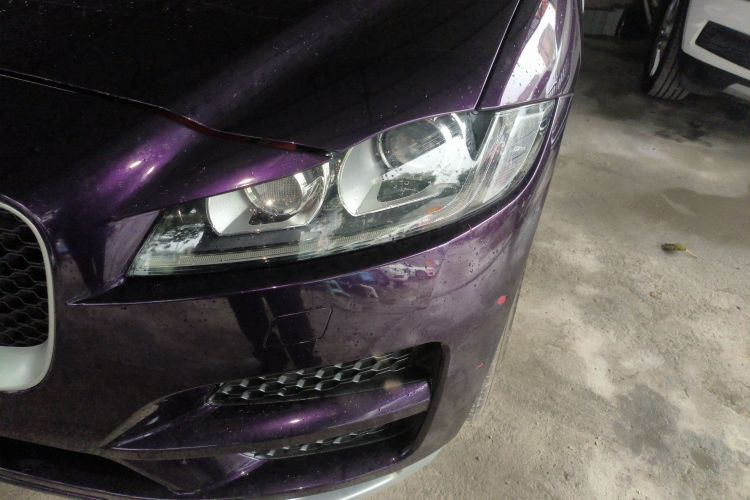 捷豹F-PACE 2020款 2.0T 都市尊享版局部细节36