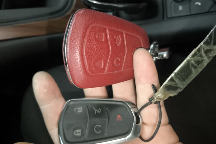 凯迪拉克XT6 2022款 2.0T 六座两驱豪华型中控内饰11