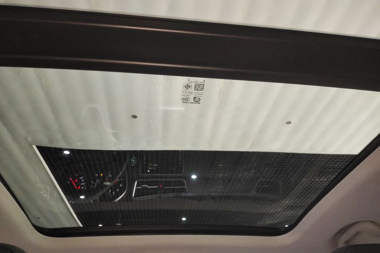 荣威RX5 2022款 330TGI 自动国潮版中控内饰22