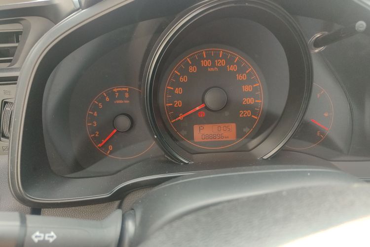 本田 飞度 2018款 1.5L CVT舒适天窗版中控内饰14