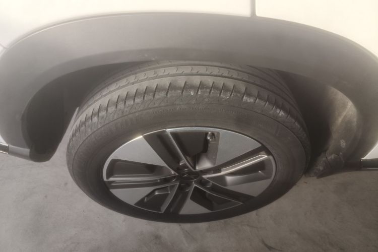 小鹏G3 2021款 G3i 460N车身外观6004