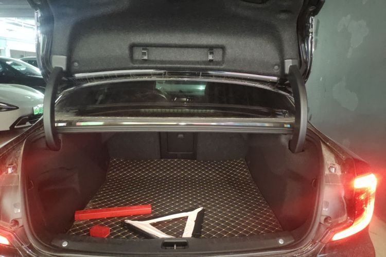 沃尔沃S90 2024款 B5 智远豪华版局部细节23