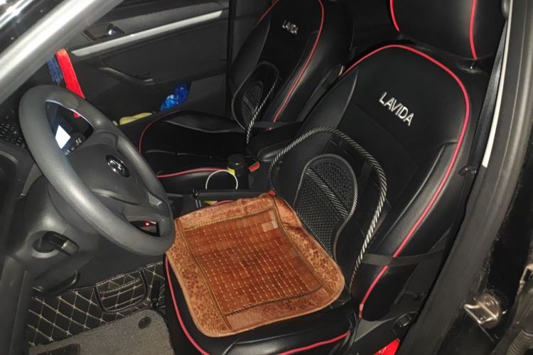 大众 朗逸 2017款 1.6L 自动风尚版中控内饰19