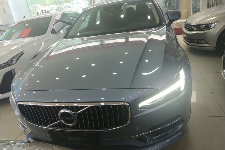 沃尔沃S90 2019款 T5 智远版车身外观6001