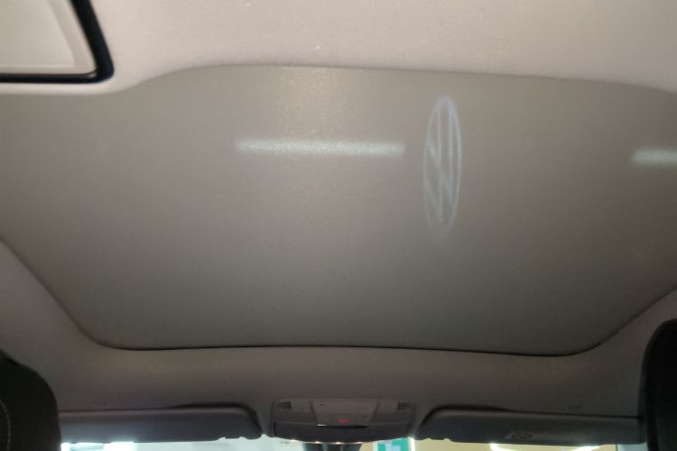 奔驰C级 2019款 改款 C 260 L 运动版局部细节22