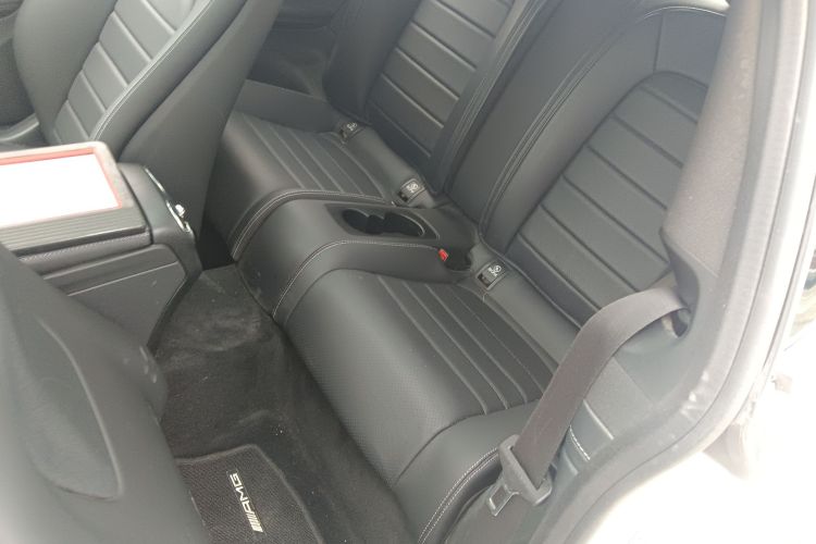 奔驰C级(进口) 2017款 C 200 4MATIC 轿跑版中控内饰7004