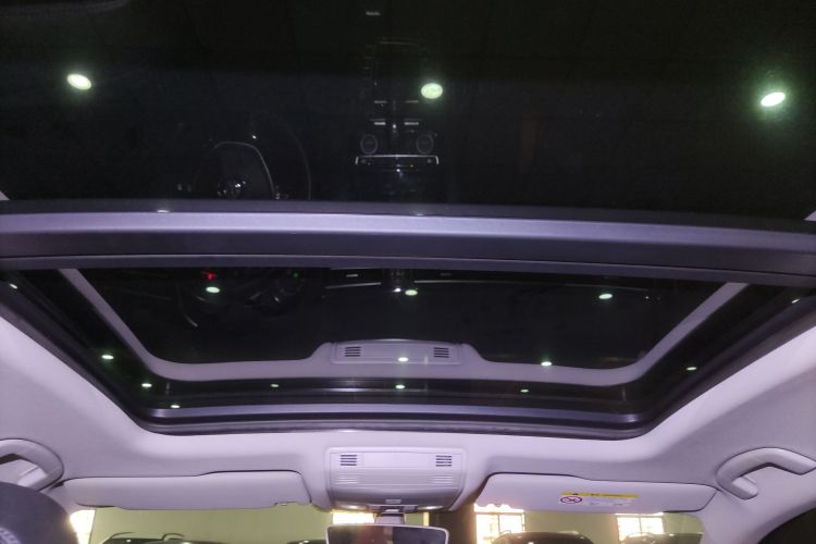 大众 迈腾 2017款 330TSI DSG 豪华型中控内饰22