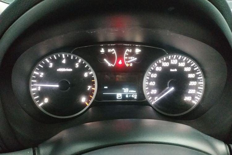 日产 轩逸 2022款 经典 1.6XE CVT舒适版中控内饰14