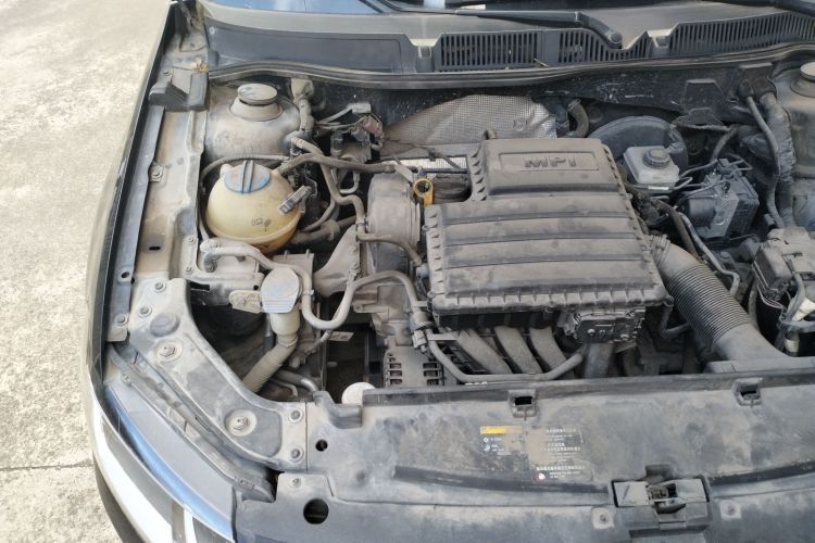 大众 朗逸 2015款 1.6L 自动风尚版局部细节9006