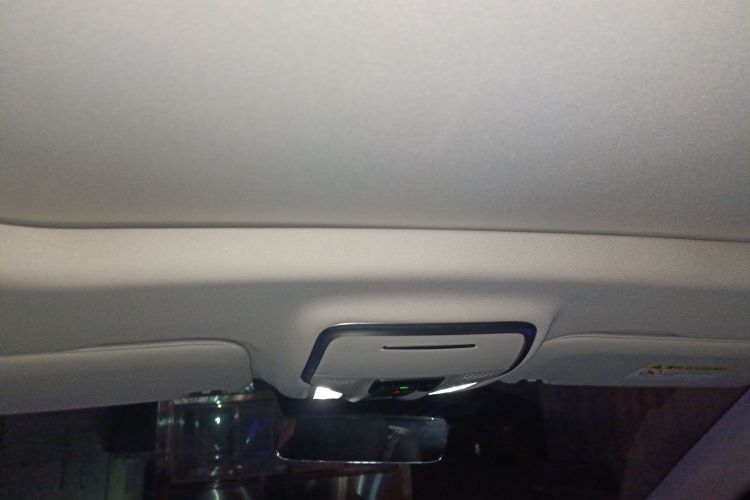 红旗HS7 PHEV 2024款 2.0T PHEV 四驱旗畅版 7座中控内饰22