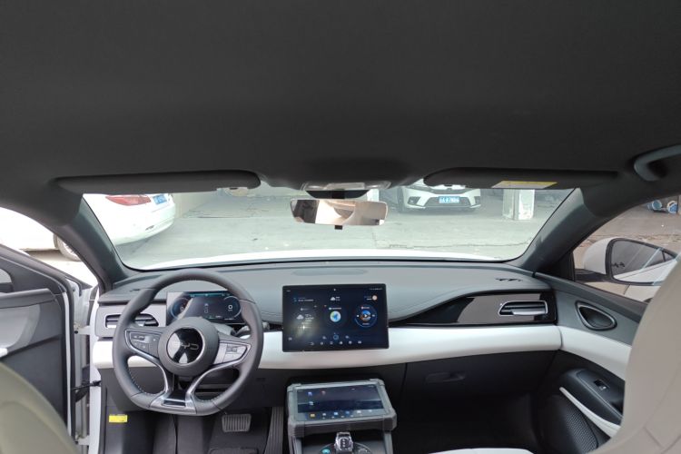 比亚迪 海豹06新能源 2024款 DM-i 80KM尊贵型中控内饰22