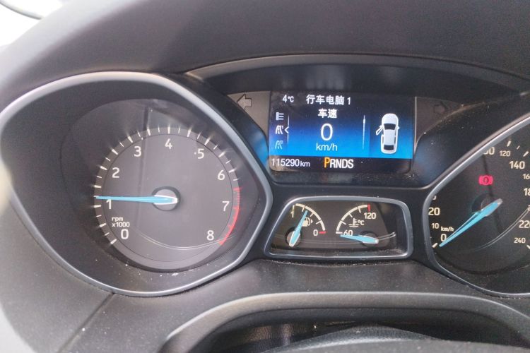 福特 福克斯 2015款 两厢 EcoBoost 180 自动运动型中控内饰15