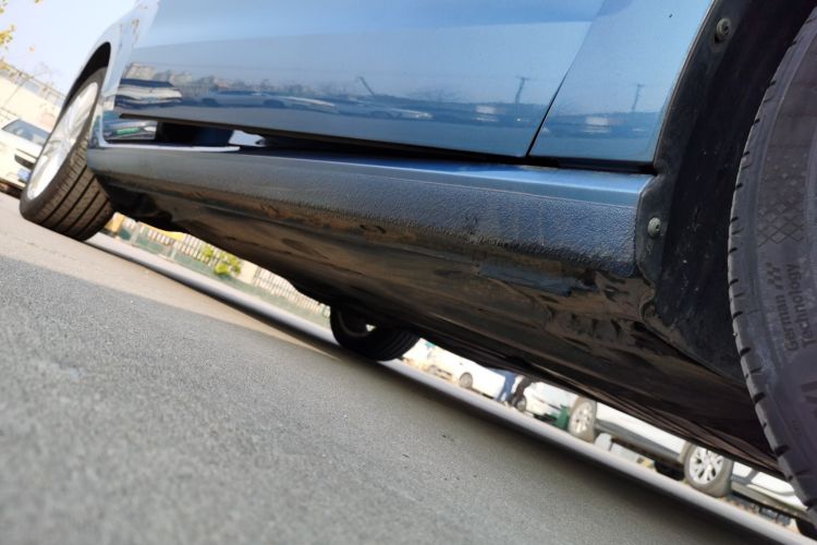 大众 高尔夫·嘉旅 2018款 280TSI 自动豪华型局部细节9001