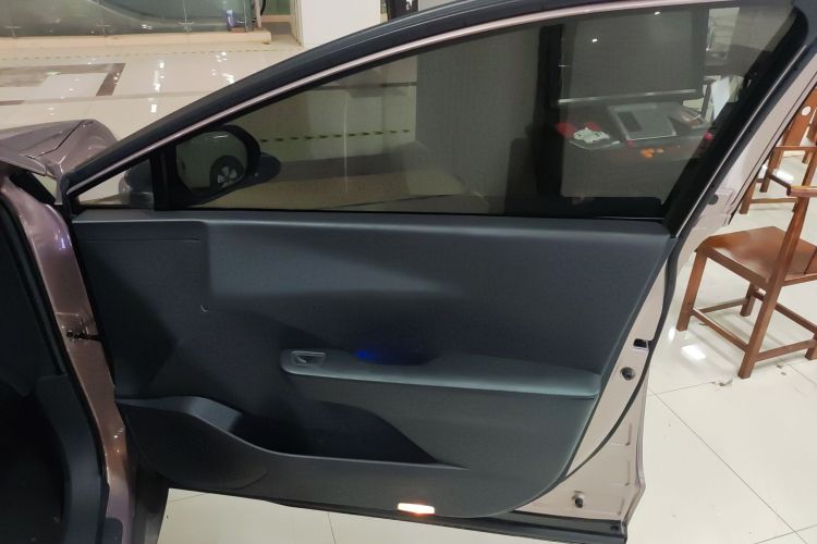 丰田bZ3 2023款 616km 长续航Premium中控内饰42